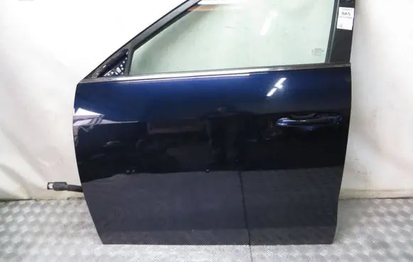 SsangYong Tivoli Front door