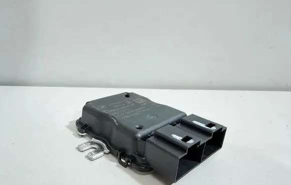 BMW X5 G05 Fuel injection pump control unit/module 5B36DD9 5B8A045