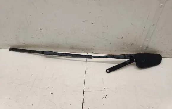 Mercedes-Benz ML W164 Windshield/front glass wiper blade A1648200640