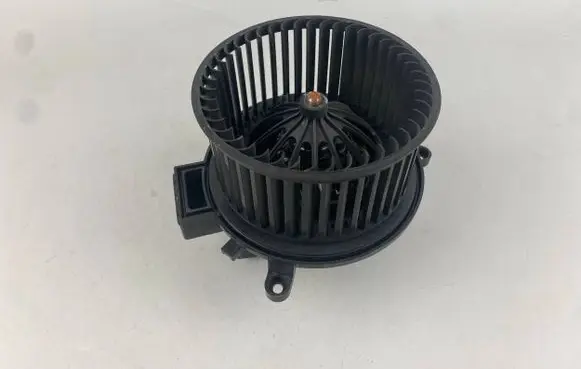 Chrysler Pacifica Heater fan/blower 0701132570 H7822004 AY272700-0285
