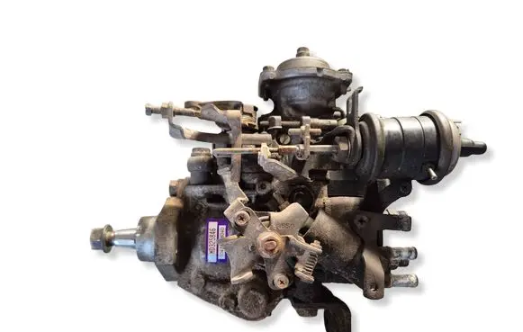 Mitsubishi L200 Fuel injection high pressure pump MD325846