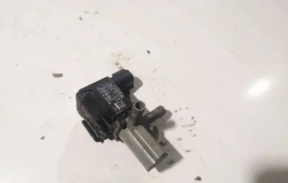 Toyota Corolla E120 E130 Turbo solenoid valve 7362002580 736200-2580