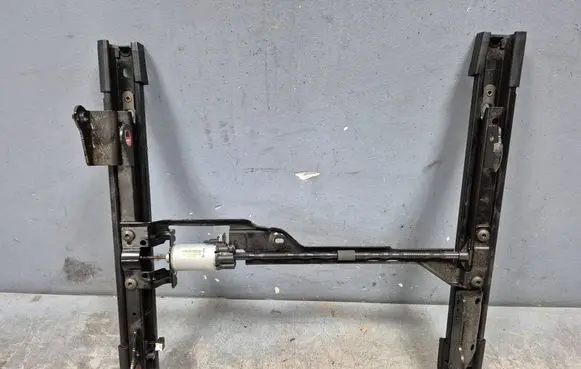 Audi A3 S3 8V Seat adjustment motor 966069103