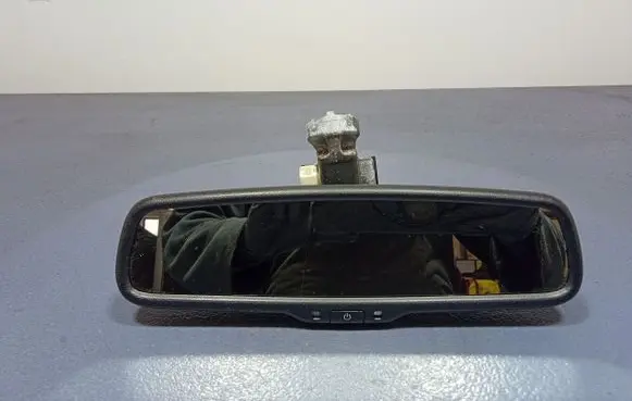 Honda CR-V Rear view mirror (interior) T1GG01