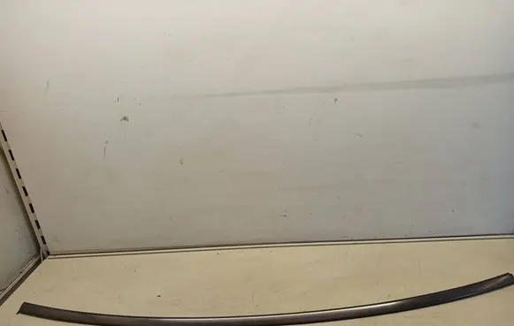 Mercedes-Benz CLK A209 C209 Windshield trim 