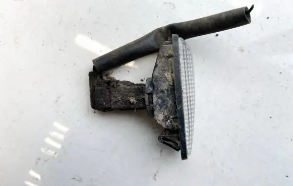 Rover 414 - 416 - 420 Front fender indicator light