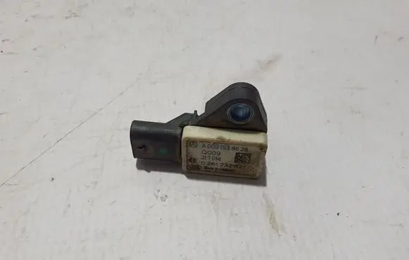 Mercedes-Benz AMG GT 4 x290 w290 Air pressure sensor A0091538628