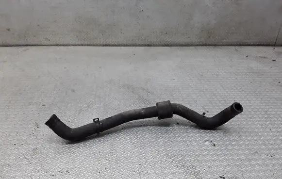 Volkswagen Golf V Engine coolant pipe/hose