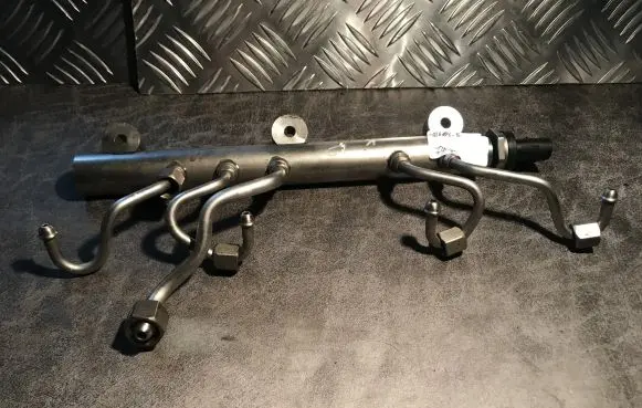 BMW 7 F01 F02 F03 F04 Fuel main line pipe 0261545072