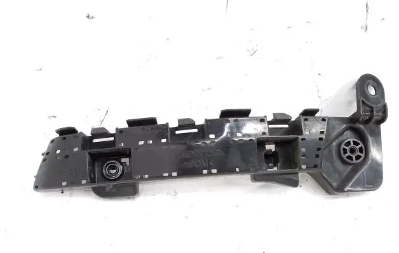 Honda CR-V Front bumper mounting bracket 71198T0A