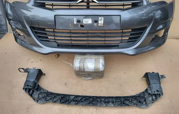 Citroen C4 II Front bumper 9674684580ranzez