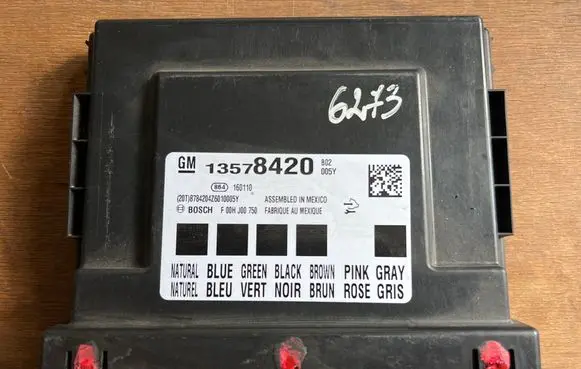 Opel Insignia A Comfort/convenience module 13578420