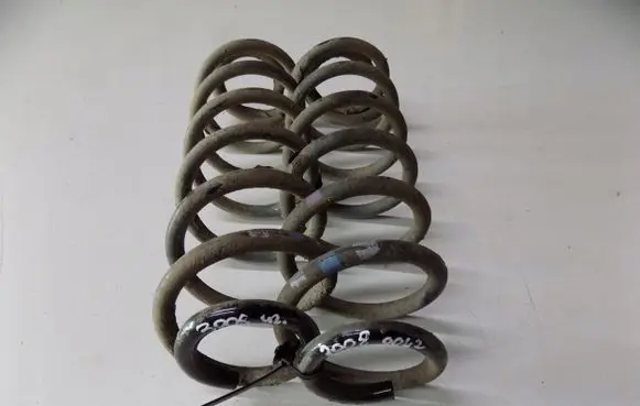 Peugeot 3008 I Rear coil spring 9832748932oi2lk3