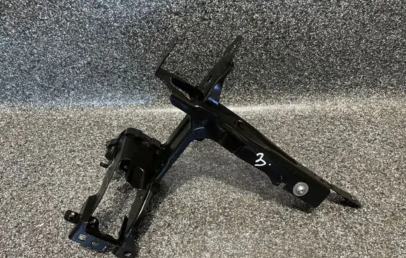 BMW 3 G20 G21 Headlight/headlamp mounting bracket 51647422293 1400790601 19174310MX