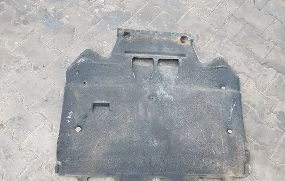 Audi A6 S6 C7 4G Engine splash shield/under tray 