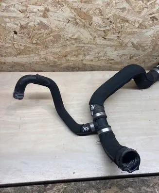 Audi A6 S6 C6 4F Engine coolant pipe/hose