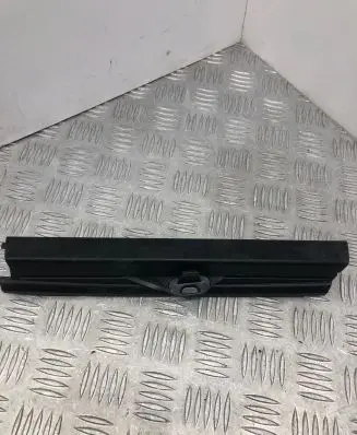 BMW 5 E60 E61 Estate rear side window sun shade/blind 7071111 6098015003 4290903