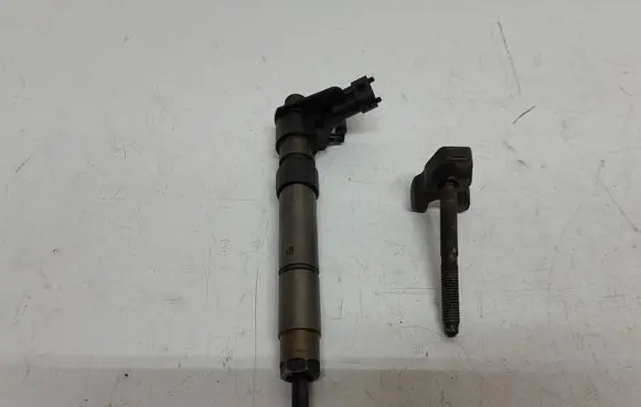 Ford Galaxy Fuel injector 9659228880 569222 0445115
