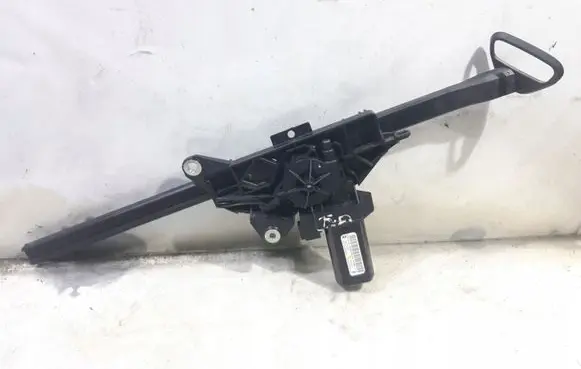 Mercedes-Benz E C207 W207 Seat belt adjustment motor A2078600282