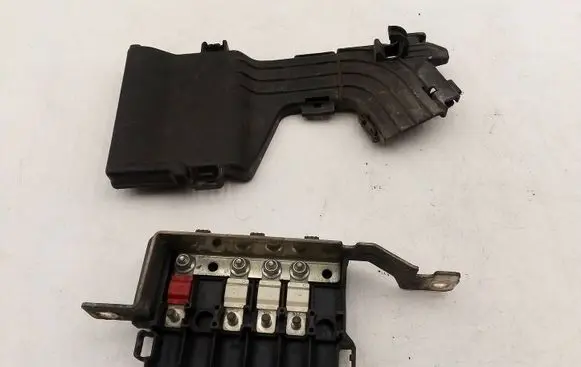 Renault Megane III Positive wiring loom 243170003R