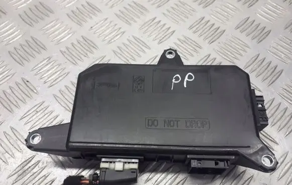 Fiat Stilo Door control unit/module 51714519