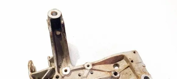 Volkswagen Jetta V Front lower control arm/wishbone 1K0199296F