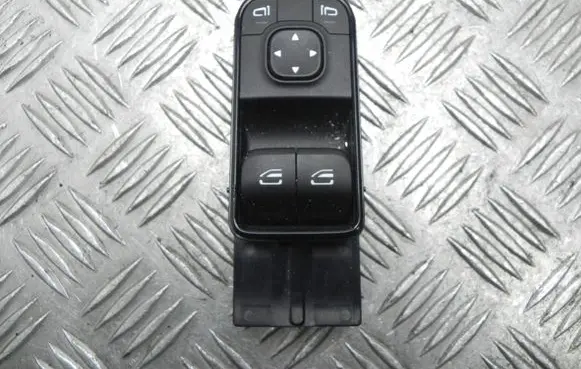 Mercedes-Benz Sprinter W907 W910 Electric window control switch A9079056603