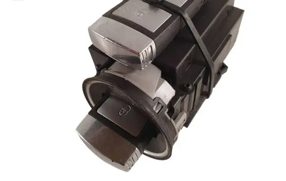 Volkswagen PASSAT B6 Ignition lock 3C0905843Q
