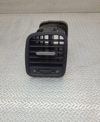 Skoda Yeti (5L) Dashboard side air vent grill/cover trim 5L0819701