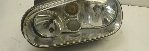 Volkswagen Golf IV Headlight/headlamp 1J1941017K 89307375 HCB02B02A011B