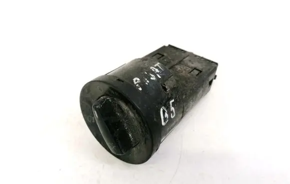 Volkswagen PASSAT B5 Light switch 1C0941531