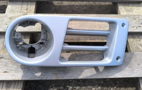 Renault Trafic II (X83) Front fog light trim/grill 8200113993 525719804 911848