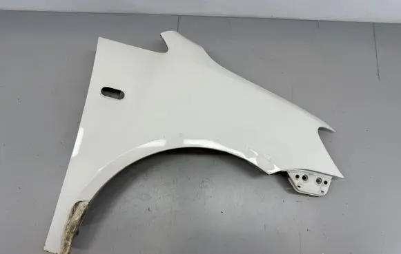 Volkswagen Caddy Fender