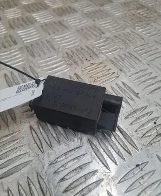BMW 3 E46 AUC sensor 8391470