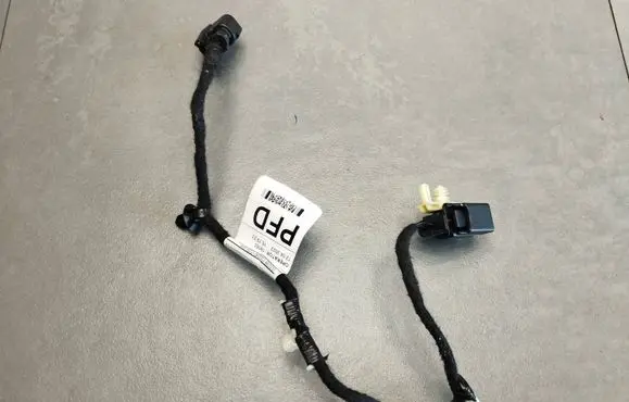 Volkswagen Amarok II Front door wiring loom N1WT14F514