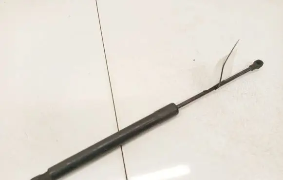 Volkswagen Golf VI Tailgate/trunk strut/damper 5K6827550B