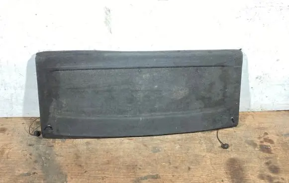 Parcel shelf
