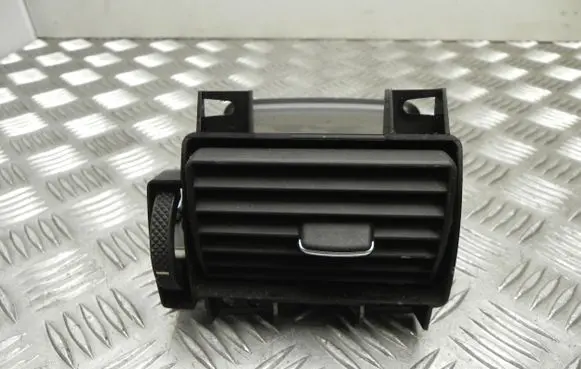 Ford Transit Rear air vent grill 8C1119C682AA T7608