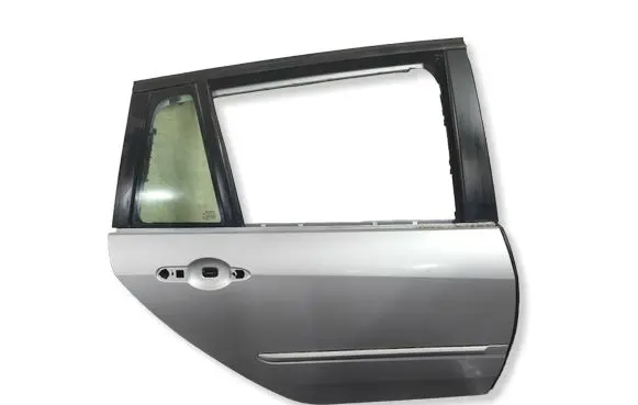Renault Laguna III Rear door 821120002R DOT682AS2M3240 E000200