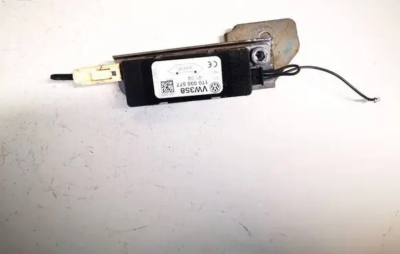 Volkswagen Touran I Antenna control unit 1t0035577
