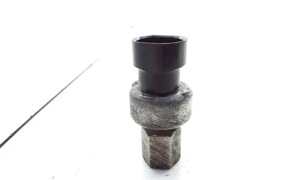Chrysler Voyager Coolant temperature sensor 4720689