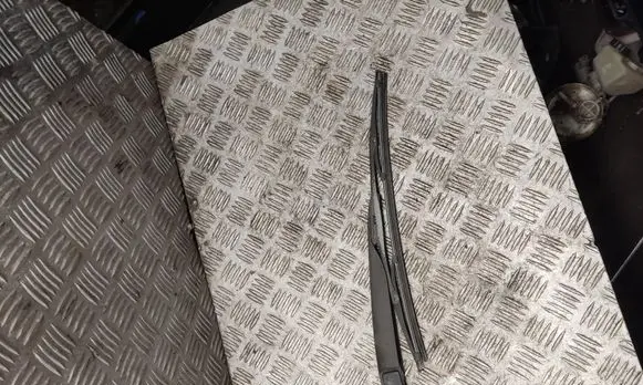 Volvo XC70 Rear wiper blade 