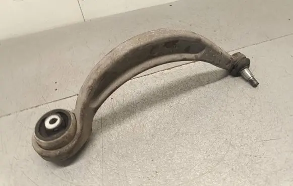 Audi A4 S4 B9 Front lower control arm/wishbone
