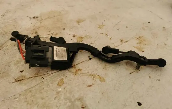 Peugeot 2008 II Glow plug wires 9814793180