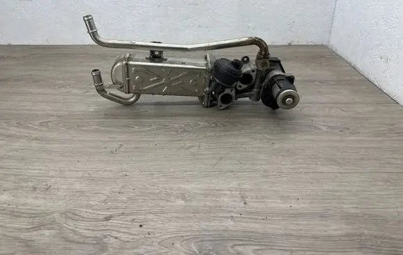 Volkswagen Polo V 6R EGR valve cooler 03L131512DP 03L131512C 0280751016