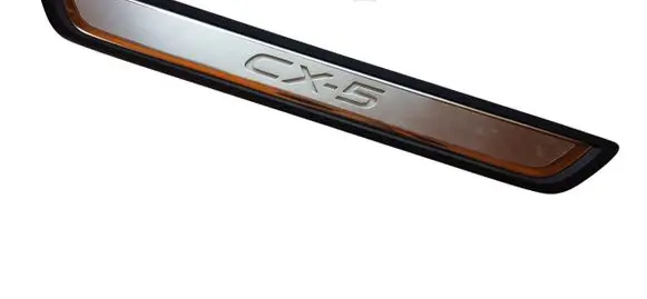 Mazda CX-5 II Front sill trim cover K123V1370