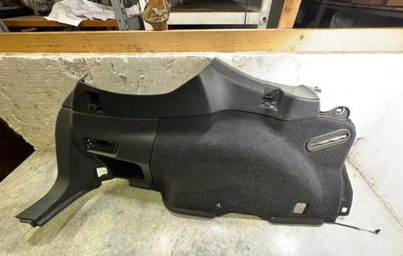 Subaru Outback (BS) Other trunk/boot trim element Y1080 Y21016