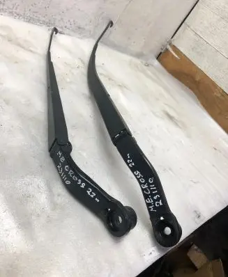 Mitsubishi Eclipse Cross Windshield/front glass wiper blade 882712e