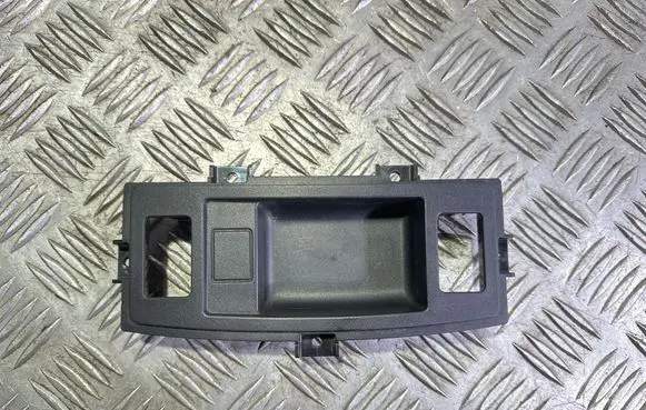 Subaru Outback Other center console (tunnel) element