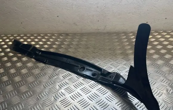 Fender end trim